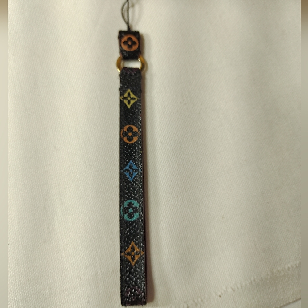 LOUIS VUITTON Murakami Phone Strap